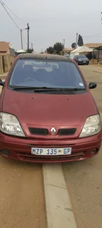 Renault Scenic 1 1.4 16v 2001 Model, 5 Speed Gearbox, Start &amp; Go, Papers Available, Disk Expired