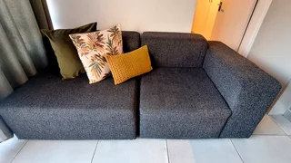 2 Modular Couches