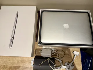 MacBook Air 13-inch