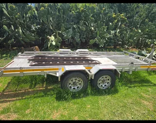 Heavy duty steelcraft car trailer