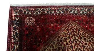 Abadeh Persian rug