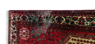 Abadeh Persian rug