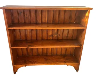Antique oregan shelf