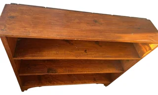 Antique oregan shelf