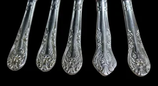 Baroque revival Style Dinner Knives 12