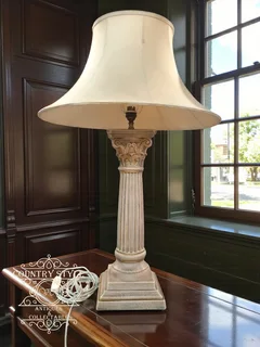 Neoclassical Corinthian Column Table Lamp