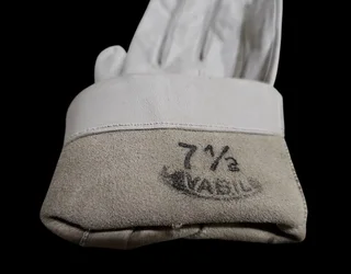 Vintage White Leather Dress Gloves (Size 7 1/2)