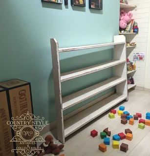 Distressed White Country-Style Four-Tier Shelf / Bookcase