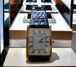 VintageSeiko Quartz Rectangular Dress Watch