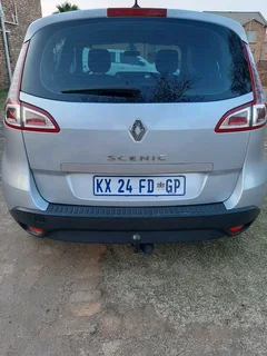 2013 Renault scenic 3...R70k slightly negotiable