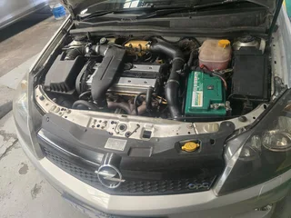 2012 Opel Astra Hatchback hybrid turbo