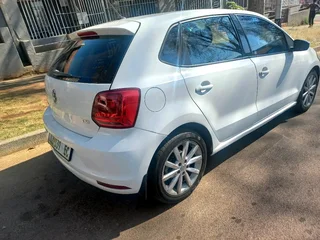 2018 VOLKSWAGEN POLO TSI 1.2 DSG AUTOMATIC TRANSMISSION IN EXCELLENT CONDITION