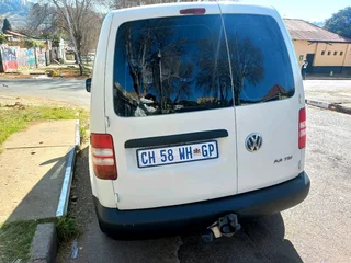 2012 VOLKSWAGEN CADDY 2.0 TDI PANEL VAN MANUAL TRANSMISSION IN EXCELLENT CONDITION
