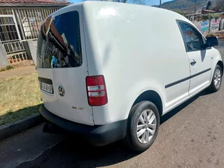 2012 VOLKSWAGEN CADDY 2.0 TDI PANEL VAN MANUAL TRANSMISSION IN EXCELLENT CONDITION