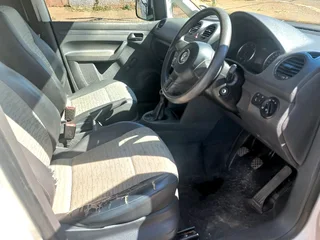 2012 VOLKSWAGEN CADDY 2.0 TDI PANEL VAN MANUAL TRANSMISSION IN EXCELLENT CONDITION