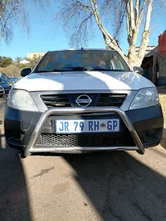 2016 NISSAN NP200 BAKKIE 1.6 MANUAL TRANSMISSION IN EXCELLENT CONDITION