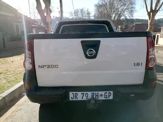 2016 NISSAN NP200 BAKKIE 1.6 MANUAL TRANSMISSION IN EXCELLENT CONDITION
