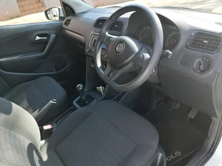 2019 VOLKSWAGEN POLO VIVO 1.4 HATCHBACK IN EXCELLENT CONDITION