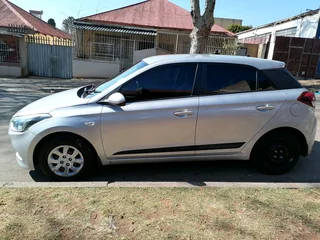 2016 Hyundai I20 Manual Transmission 1.2 Motion In Excellent Condition