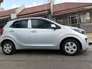 2018 KIA PICANTO 1.0 MANUAL TRANSMISSION IN EXCELLENT CONDITION