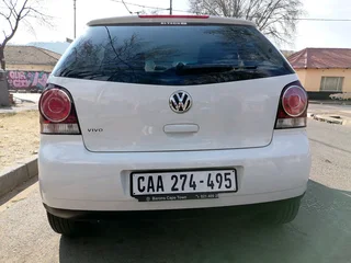 2017 VOLKSWAGEN POLO VIVO 1.4 HATCHBACK IN EXCELLENT CONDITION