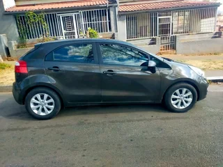 2012 Kia Rio 1.4 Manual Transmission In Excellent Condition