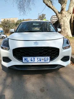 2025 SUZUKI SWIFT 1.2 MANUAL TRANSMISSION IN EXCELLENT CONDITION WITH SERVICE BOOK