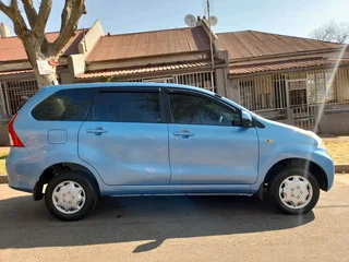 2015 TOYOTA AVANZA 1.5 MANUAL TRANSMISSION IN EXCELLENT CONDITION