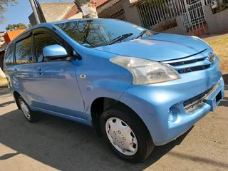 2015 TOYOTA AVANZA 1.5 MANUAL TRANSMISSION IN EXCELLENT CONDITION