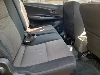 2015 TOYOTA AVANZA 1.5 MANUAL TRANSMISSION IN EXCELLENT CONDITION