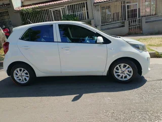 2018 KIA PICANTO 1.0 MANUAL TRANSMISSION IN EXCELLENT CONDITION