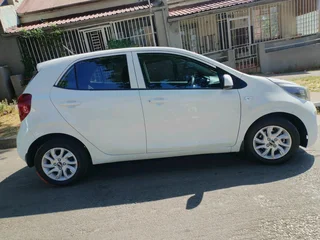 2018 KIA PICANTO 1.0 MANUAL TRANSMISSION IN EXCELLENT CONDITION