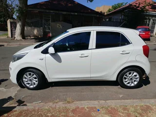 2018 KIA PICANTO 1.0 MANUAL TRANSMISSION IN EXCELLENT CONDITION