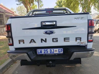 2015 FORD RANGER DOUBLE CAB 3.2 SIX SPEED XLT 4X4 AUTOMATIC TRANSMISSION WITH REVERSE CAMERA