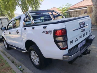 2015 FORD RANGER DOUBLE CAB 3.2 SIX SPEED XLT 4X4 AUTOMATIC TRANSMISSION WITH REVERSE CAMERA