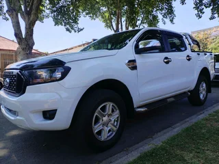 2015 FORD RANGER DOUBLE CAB 3.2 SIX SPEED XLT 4X4 AUTOMATIC TRANSMISSION WITH REVERSE CAMERA