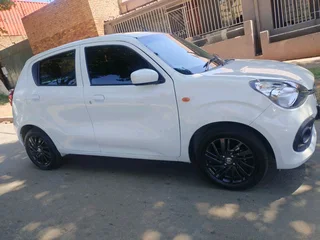 2024 Toyota Vitz 1.0 Xr Manual Transmission With Service Book