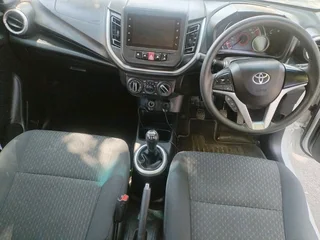 2024 TOYOTA VITZ 1.0 XR MANUAL TRANSMISSION WITH SERVICE BOOK