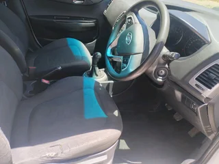 2010 HYUNDAI I20 MANUAL TRANSMISSION 1.6 IN EXCELLENT CONDITION