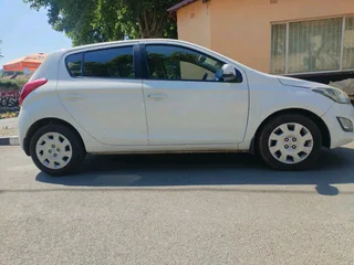2014 Hyundai I20 Automatic Transmission In Excellent Condition 1.4