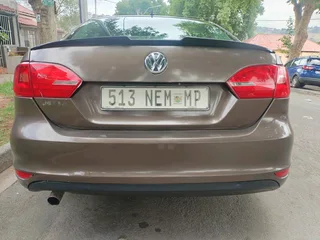 2013 VOLKSWAGEN JETTA 6 TSI 1.6 AUTOMATIC TRANSMISSION IN EXCELLENT CONDITION