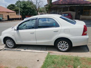 2017 Toyota Etios Sedan 1.5 Sprint Manual Transmission With Spare Keys
