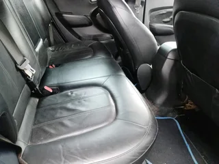 2014 HYUNDAI IX35 MANUAL TRANSMISSION 2.0 WITH LEATHER SEATS