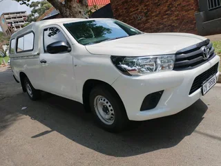 2019 TOYOTA HILUX SINGLE CAB 2.4 GD6 MANUAL TRANSMISSION WITH CANOPY