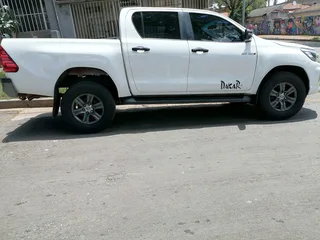 2018 Toyota Hilux Double Cab 2.8 Gd6 Dakar Automatic Transmission