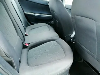 2010 HYUNDAI I20 MANUAL TRANSMISSION 1.4