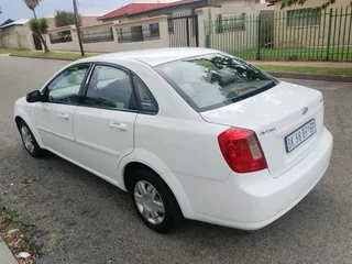 2011 CHEVROLET OPTRA MANUAL TRANSMISSION IN EXCELLENT CONDITION