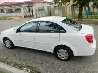 2011 CHEVROLET OPTRA MANUAL TRANSMISSION IN EXCELLENT CONDITION