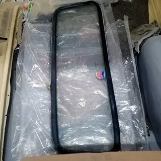 Nissan 1400 bakkie back window