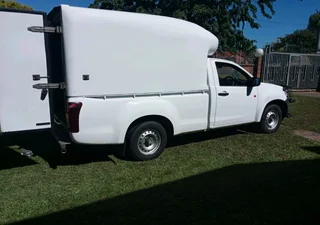 Bakkie for hire
